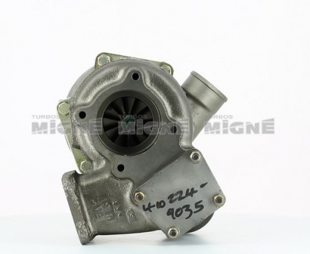 Turbo neuf comprenant :