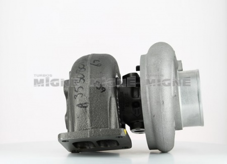 Turbo neuf comprenant :