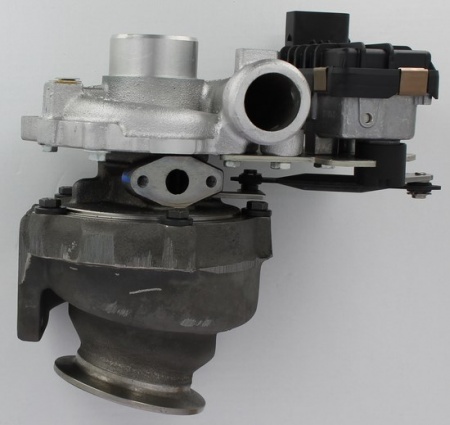 Turbo neuf comprenant :