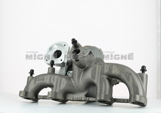 Turbo neuf comprenant :