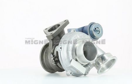 Turbo neuf comprenant :