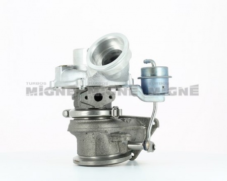 Turbo neuf comprenant :