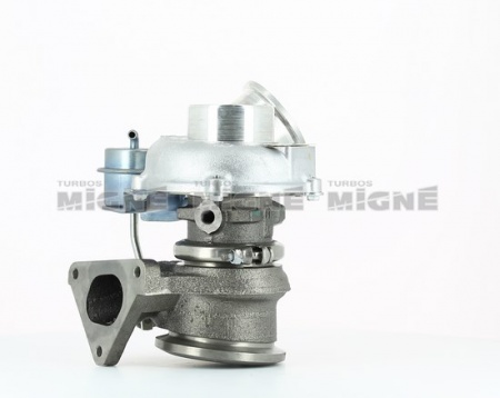 Turbo neuf comprenant :