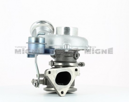 Turbo neuf comprenant :