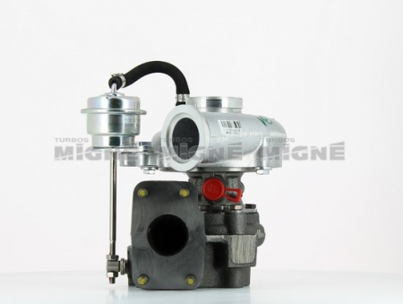 Turbo neuf comprenant :