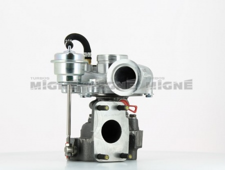 Turbo neuf comprenant :