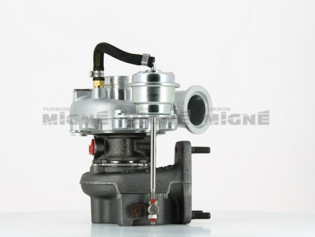 Turbo neuf comprenant :