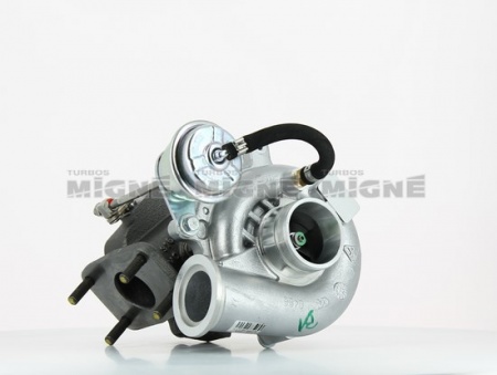 Turbo neuf comprenant :