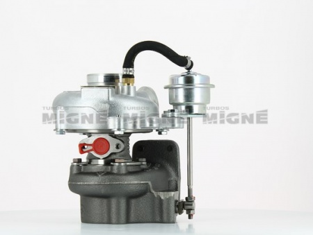 Turbo neuf comprenant :