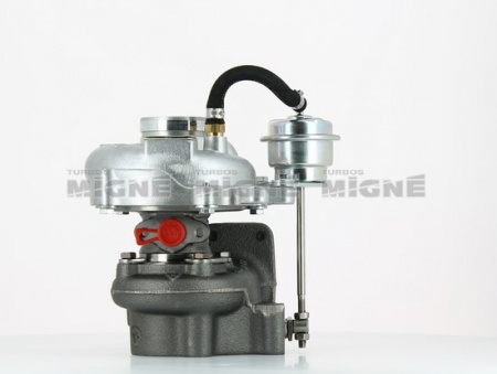 Turbo neuf comprenant :