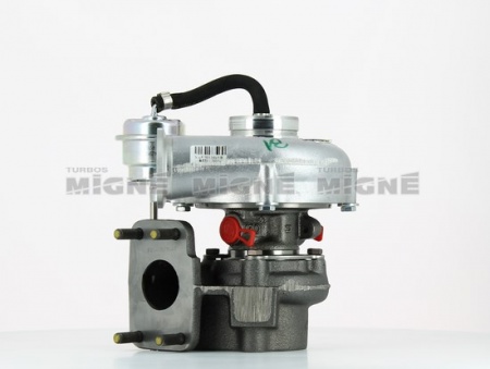 Turbo neuf comprenant :