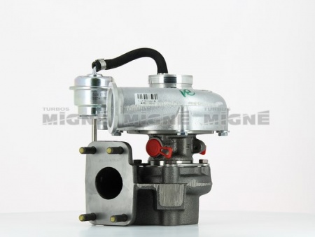 Turbo neuf comprenant :