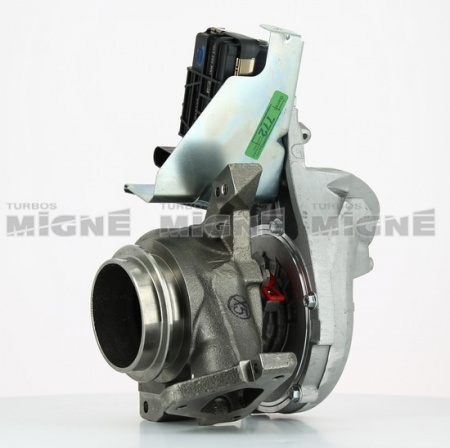 Turbo neuf comprenant :