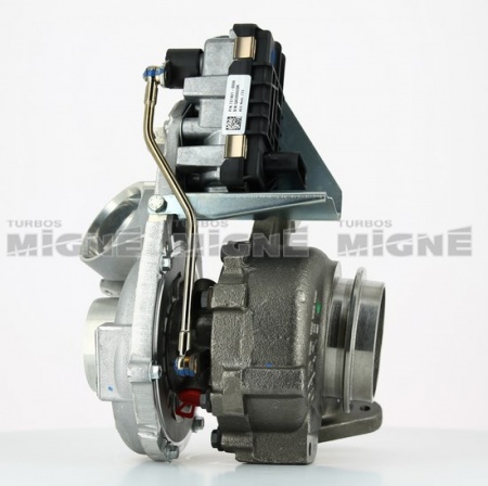 Turbo neuf comprenant :