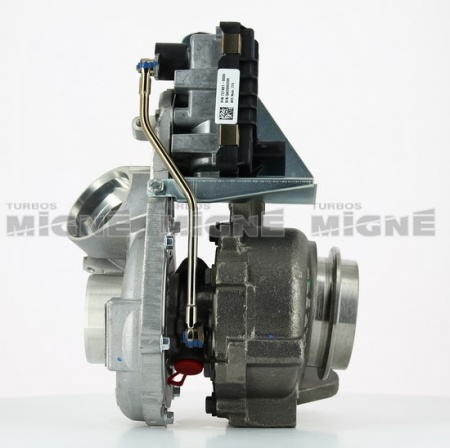 Turbo neuf comprenant :