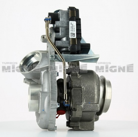 Turbo neuf comprenant :