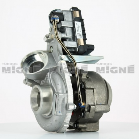 Turbo neuf comprenant :