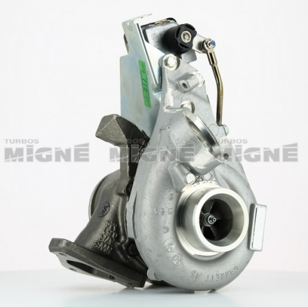 Turbo neuf comprenant :