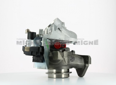 Turbo neuf comprenant :