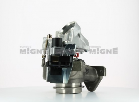 Turbo neuf comprenant :