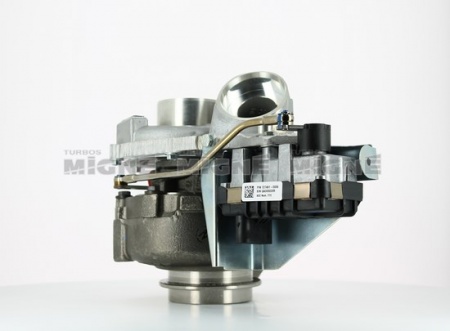 Turbo neuf comprenant :