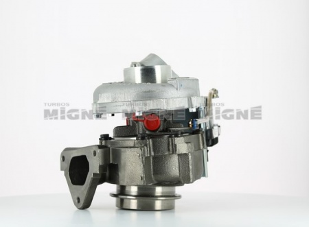 Turbo neuf comprenant :