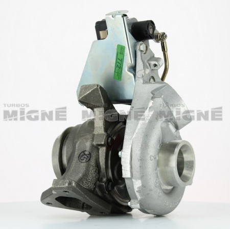 Turbo neuf comprenant :