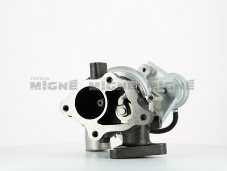 Turbo neuf comprenant :