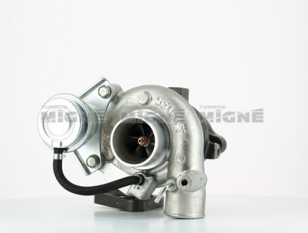 Turbo neuf comprenant :