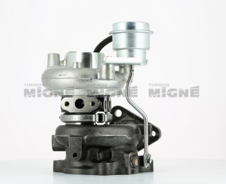 Turbo neuf comprenant :