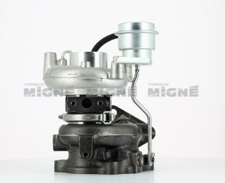 Turbo neuf comprenant :