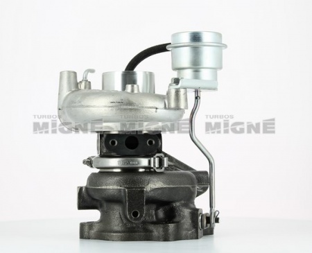 Turbo neuf comprenant :