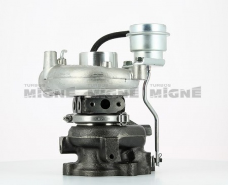 Turbo neuf comprenant :