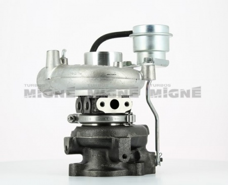 Turbo neuf comprenant :