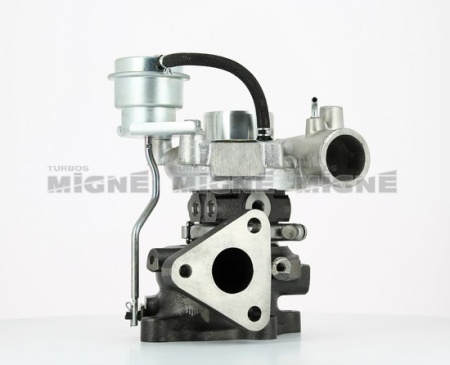 Turbo neuf comprenant :