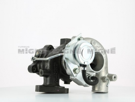 Turbo neuf comprenant :