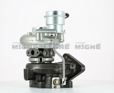 Turbo neuf comprenant :