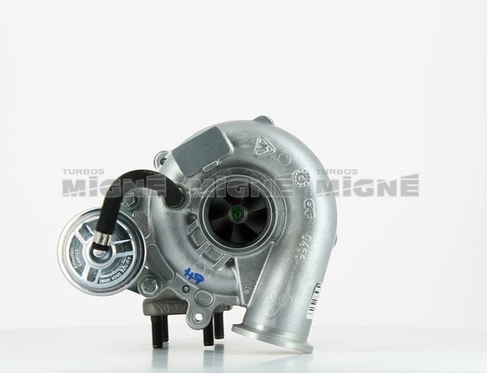 Turbo neuf comprenant :