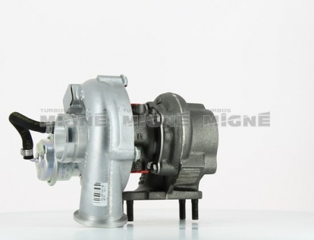 Turbo neuf comprenant :