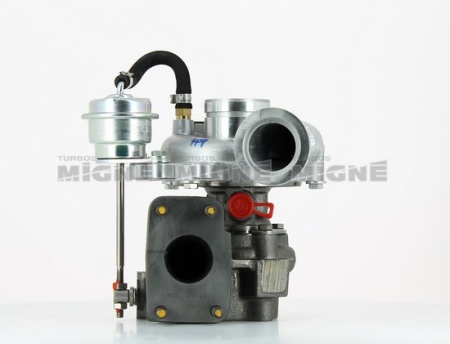 Turbo neuf comprenant :