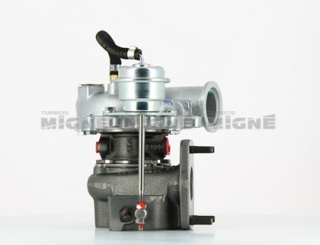 Turbo neuf comprenant :