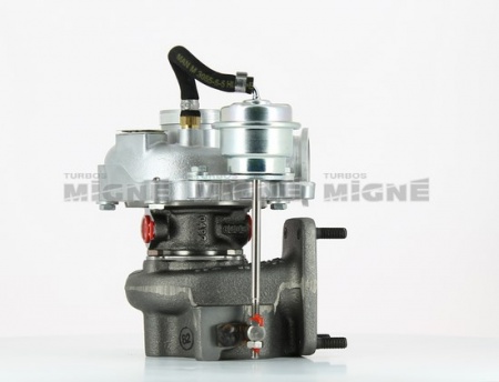 Turbo neuf comprenant :