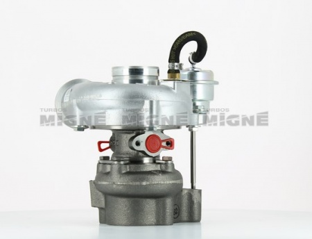 Turbo neuf comprenant :