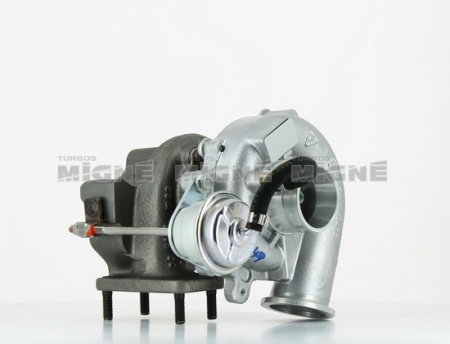 Turbo neuf comprenant :