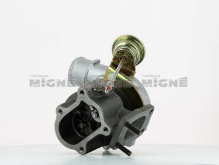 Turbo neuf comprenant :