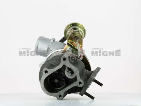 Turbo neuf comprenant :