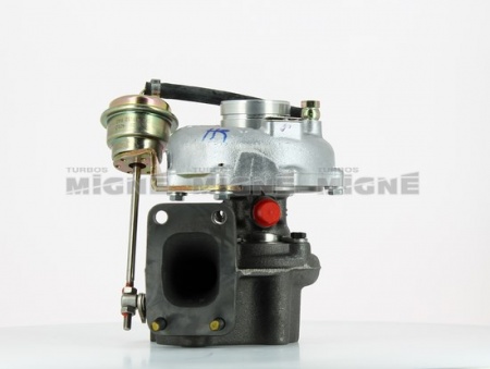 Turbo neuf comprenant :