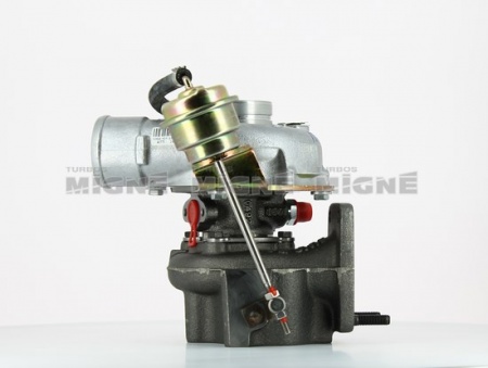 Turbo neuf comprenant :