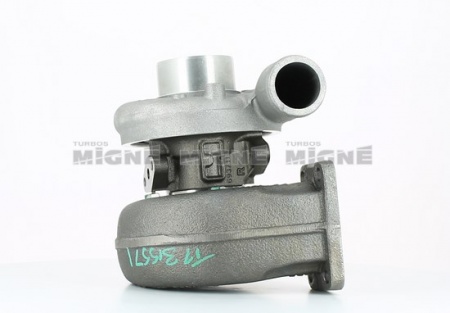 Turbo neuf comprenant :