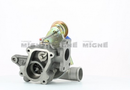 Turbo neuf comprenant :